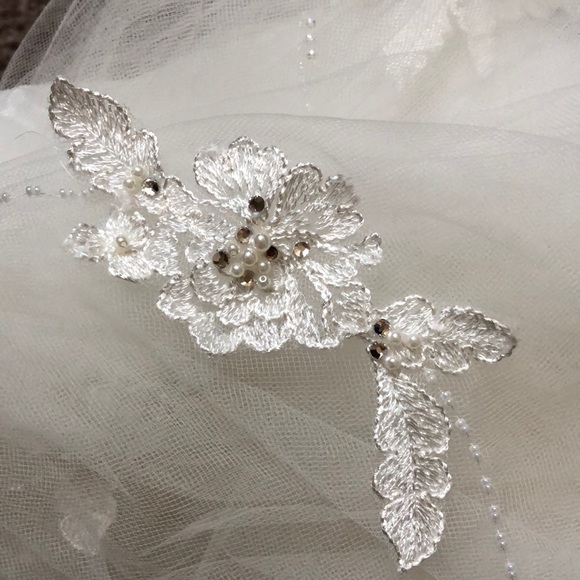 Brides & Hairpins DYANN VEIL nwot - Picture 11 of 14